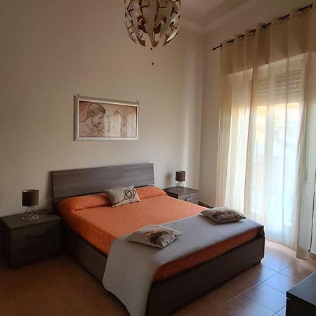 Charme In Aci Castello Apartment Exterior photo