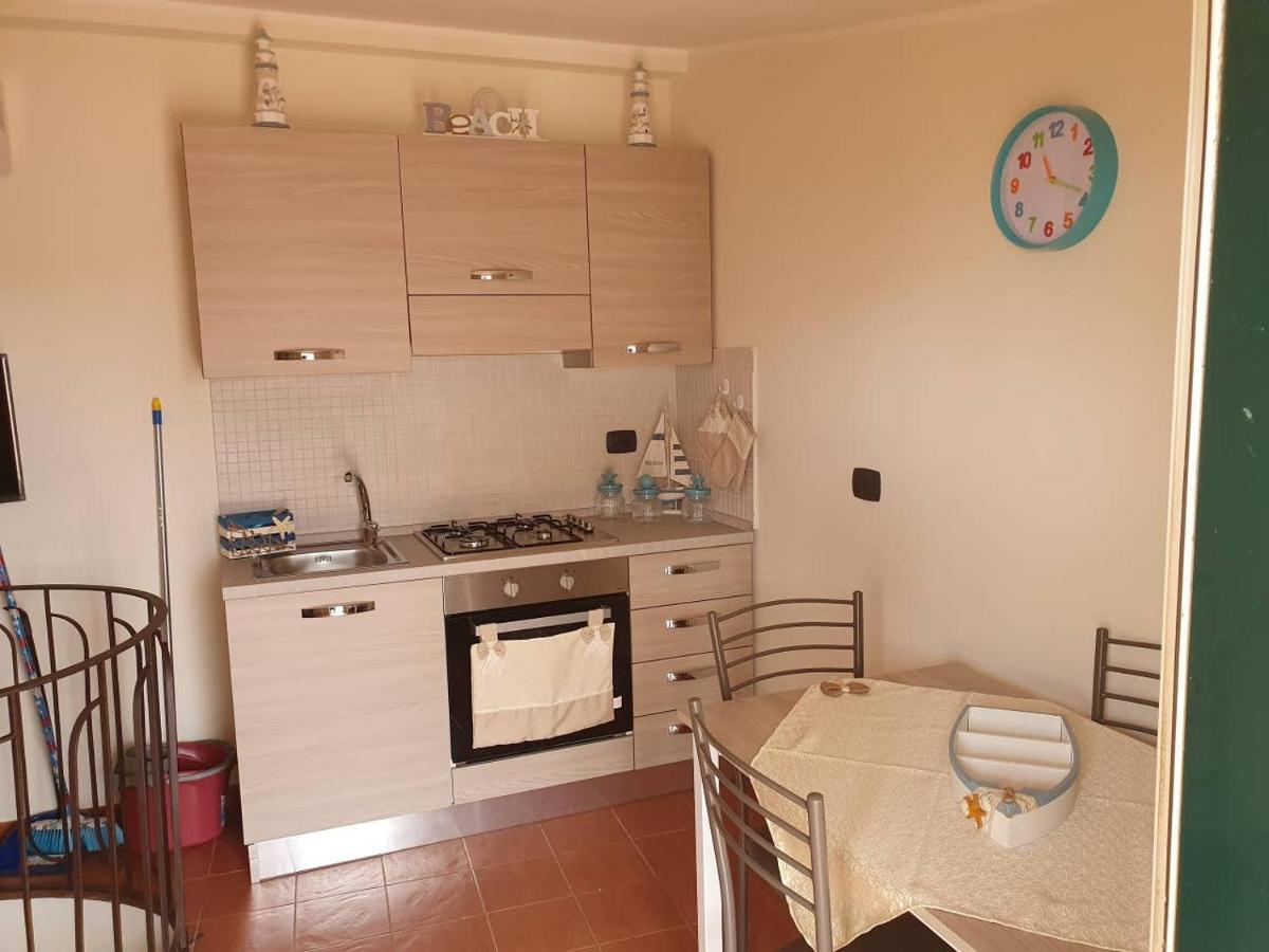 Charme In Aci Castello Apartment Exterior photo
